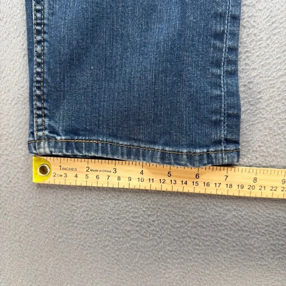 Levis levis 505
